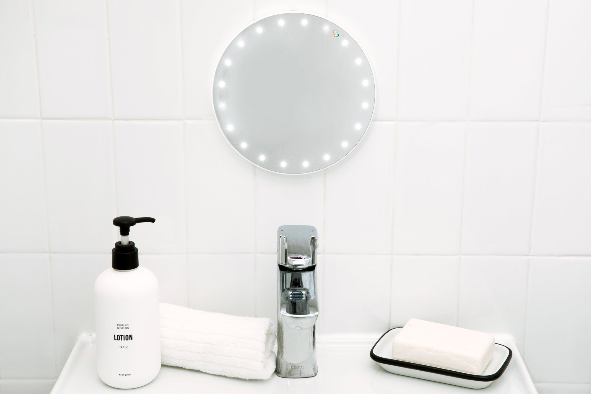GLAMCOR HOME Shaving Mirror